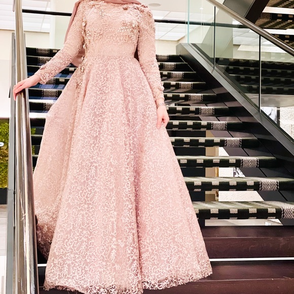 Mac Duggal Dresses & Skirts - Mac Duggal Evening Gown